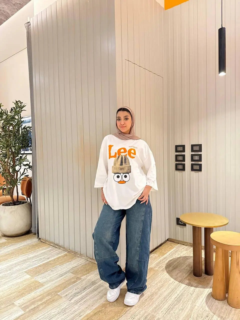"Lee" Duck Graphic T-Shirt Nosha Store