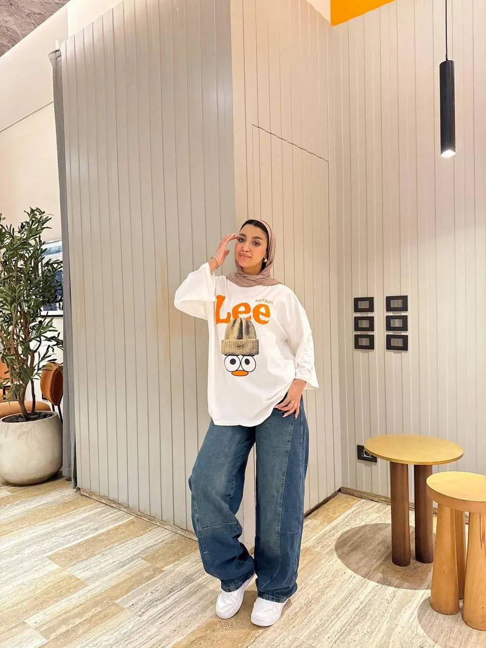 "Lee" Duck Graphic T-Shirt Nosha Store